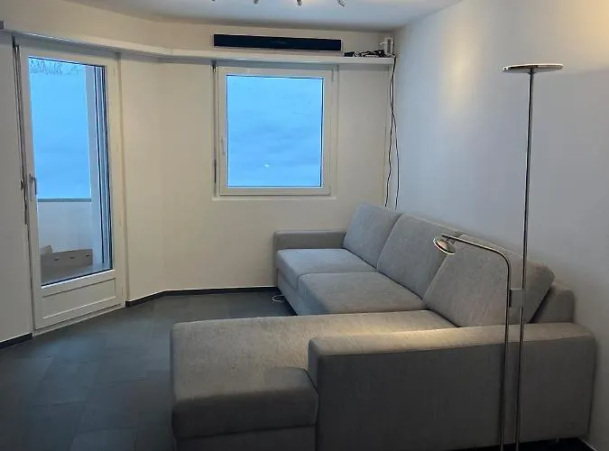 Smarthome Of The World *