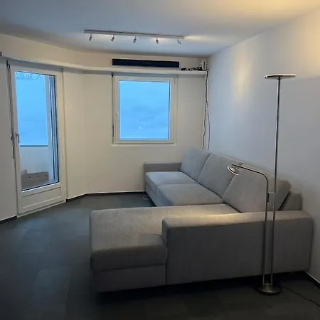 Smarthome Of The World *